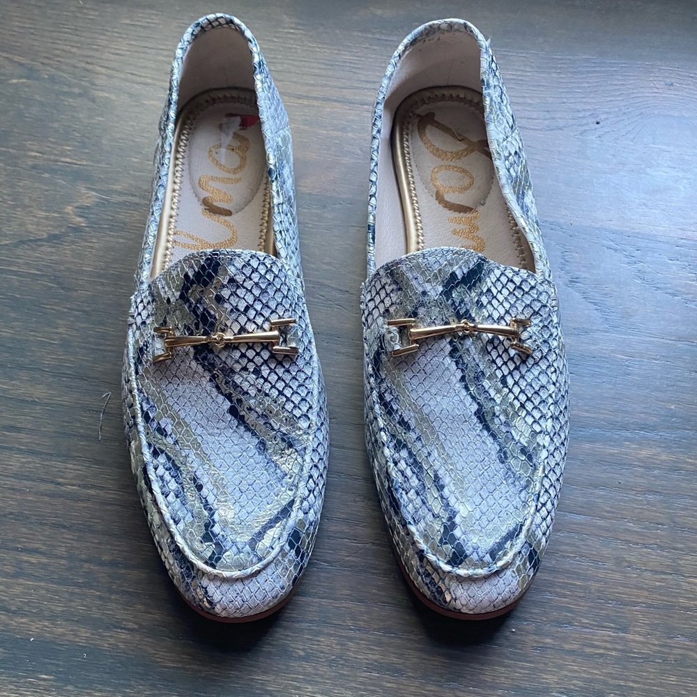 Sam Edelman Loraine loafer snakeskin look with gold buckle sz 7.5